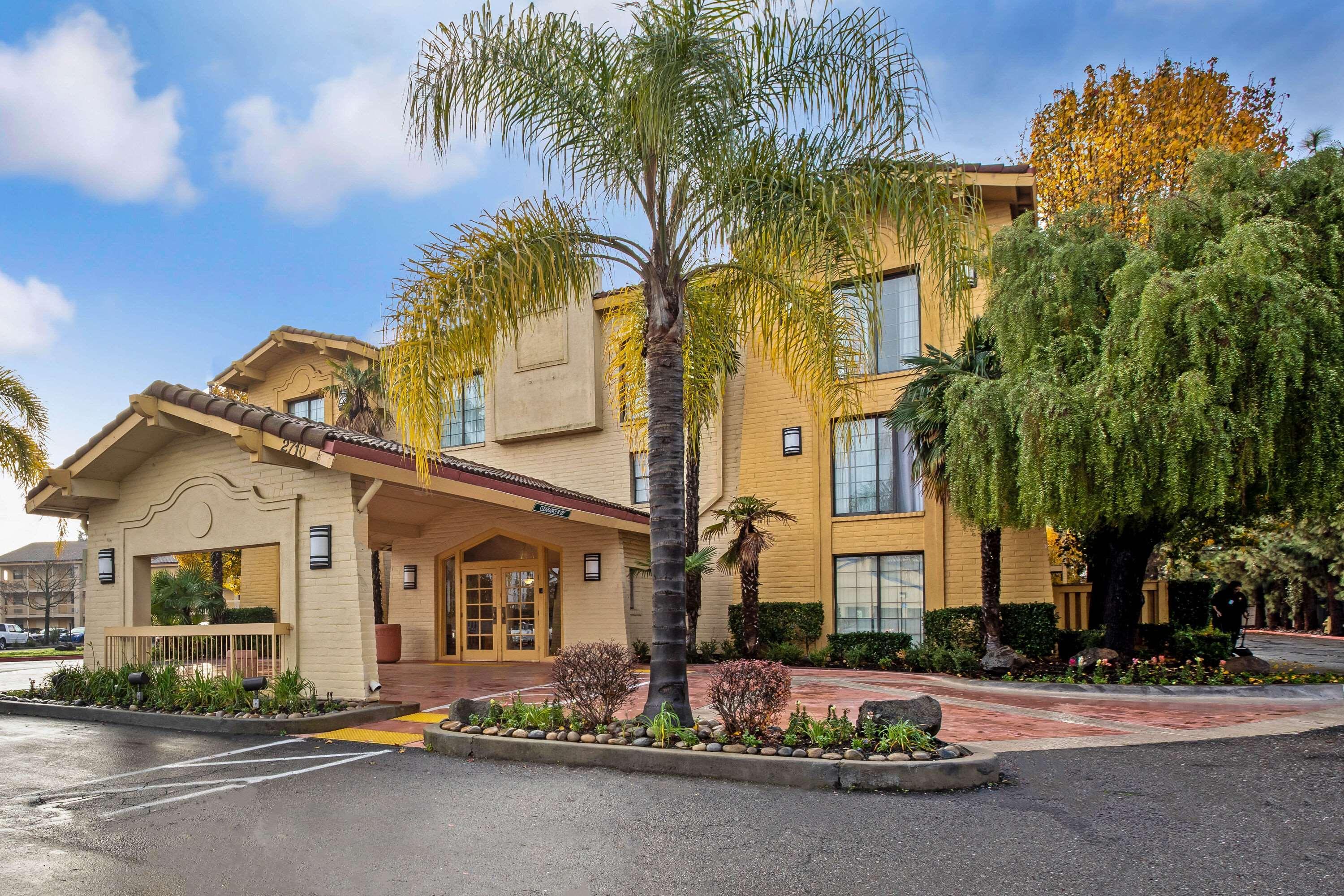 La Quinta Inn By Wyndham Стоктон Экстерьер фото