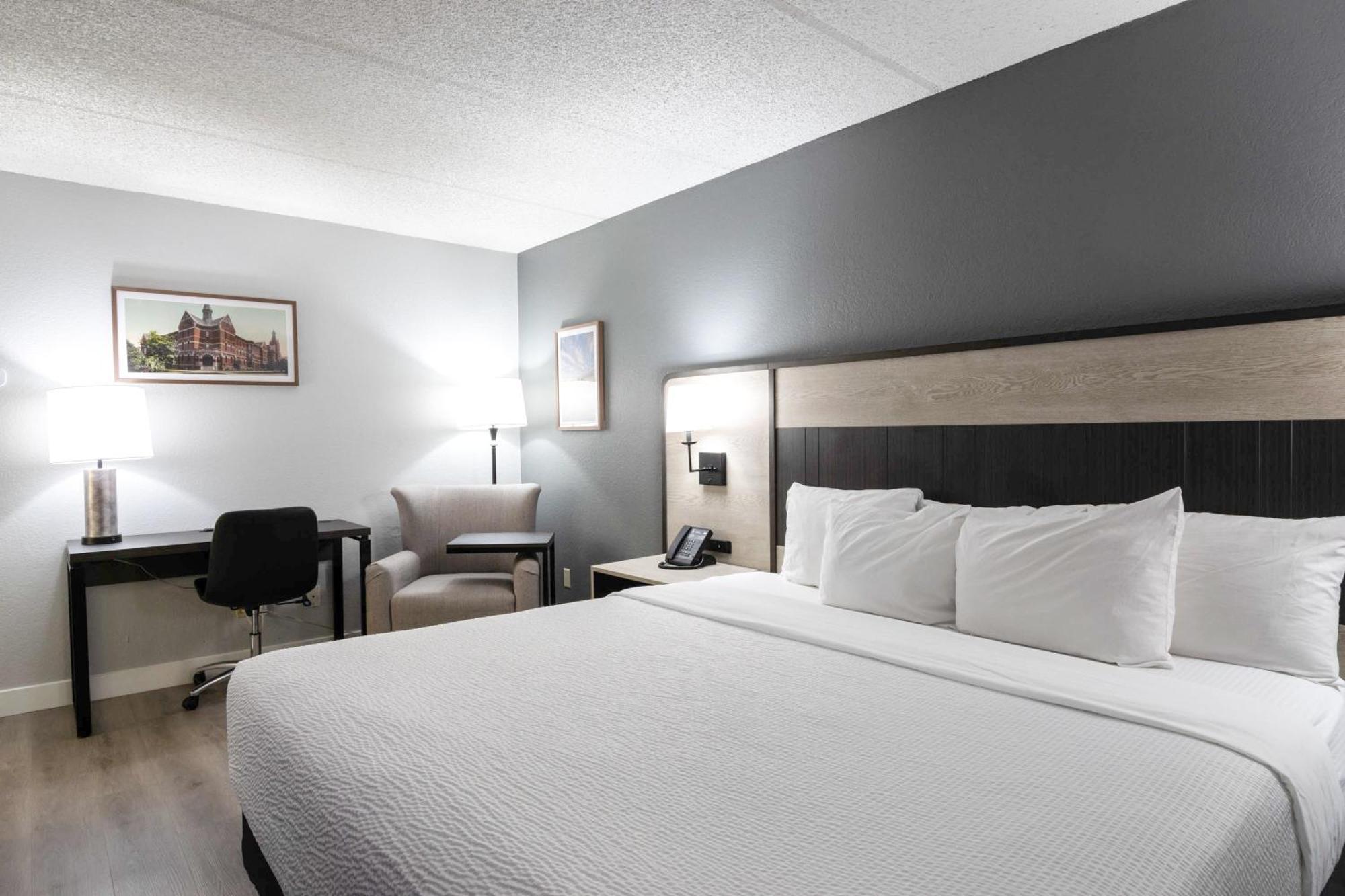 La Quinta Inn By Wyndham Стоктон Экстерьер фото