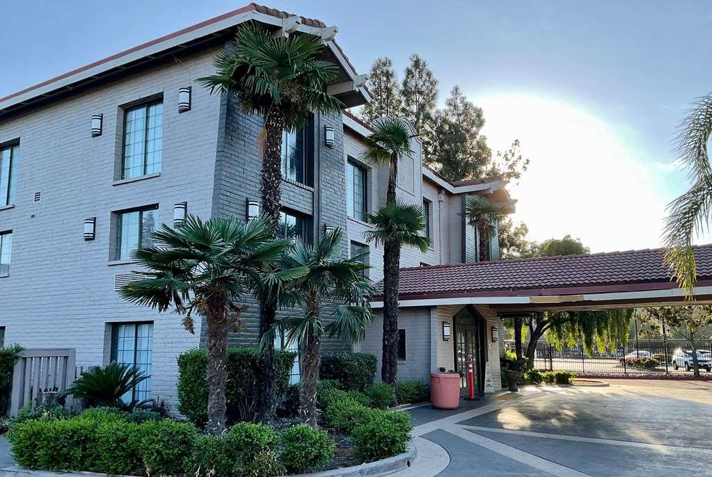 La Quinta Inn By Wyndham Стоктон Экстерьер фото