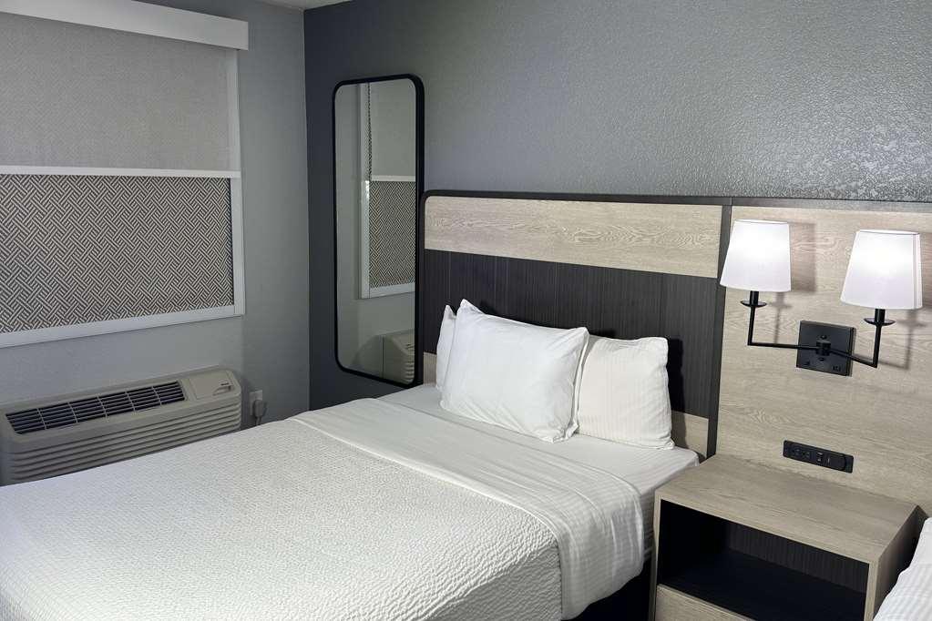 La Quinta Inn By Wyndham Стоктон Номер фото