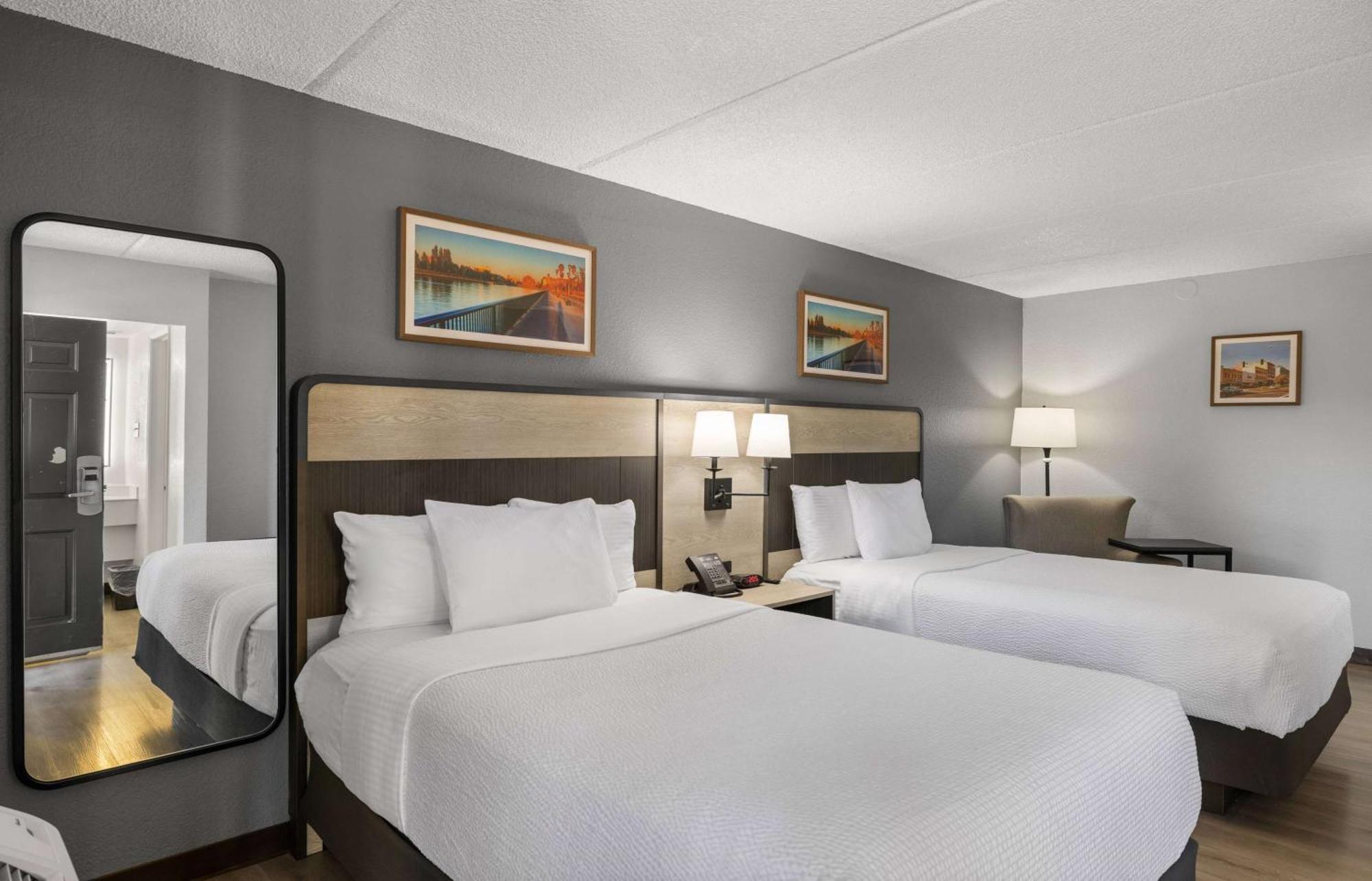 La Quinta Inn By Wyndham Стоктон Экстерьер фото